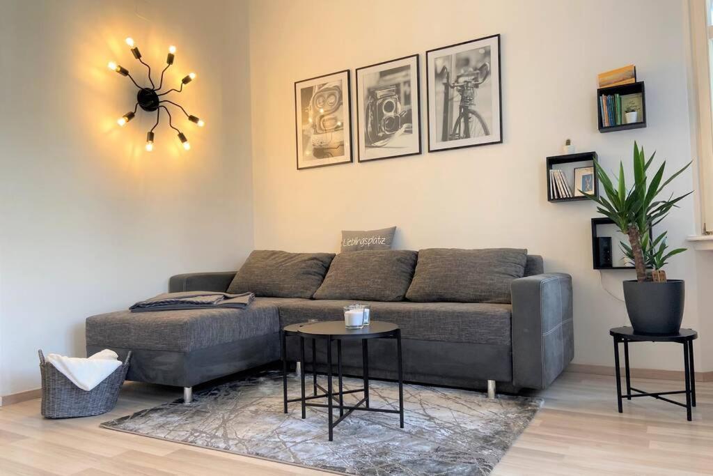 Parkvilla - Ganze Mit Netflix